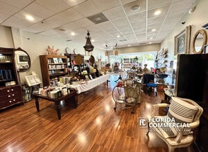 2821 SE Ocean Blvd, Stuart, FL à louer Photo intérieure– Image 2 sur 11