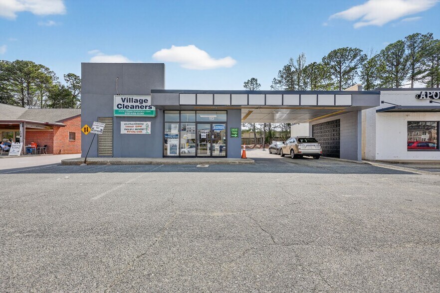113 SW Maynard Rd, Cary, NC à louer - Photo de l’immeuble – Image 3 sur 32