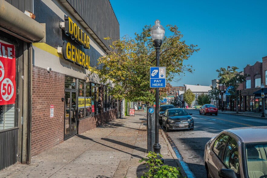 3828 Eastern Ave, Baltimore, MD à vendre - Photo de l’immeuble – Image 3 sur 20
