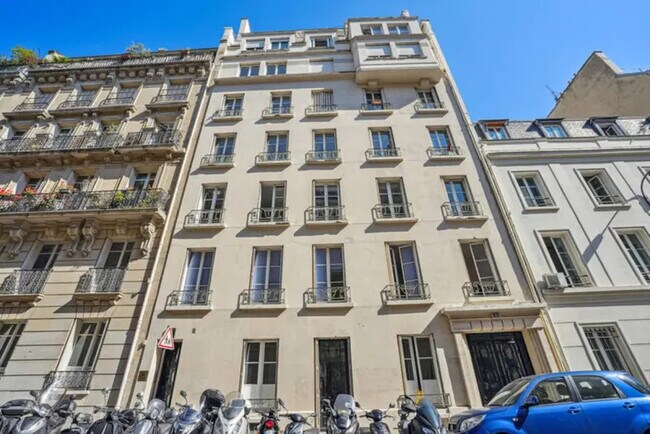 Plus de détails pour 12 Rue De Milan, Paris - Bureau à louer
