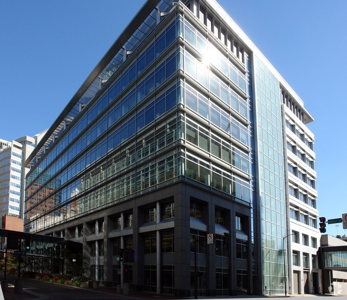 801 Walnut St, Des Moines, IA à vendre - Photo de l’immeuble – Image 3 sur 7