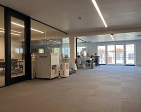 2101-2129 Mission St, San Francisco, CA à louer Photo intérieure– Image 2 sur 4