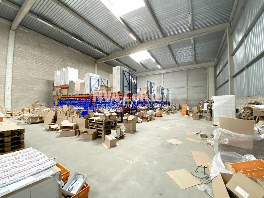 Industriel/Logistique dans Herblay-sur-Seine à louer Photo de l’immeuble– Image 1 sur 11