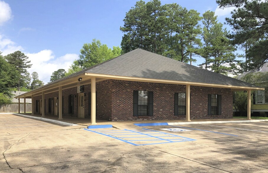 9140 Newcastle Dr, Shreveport, LA à louer - Photo de l’immeuble – Image 2 sur 3