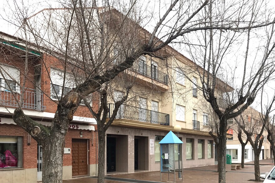 Avenida Reyes Católicos, 13, Sonseca, Toledo à vendre - Photo de l’immeuble – Image 2 sur 2