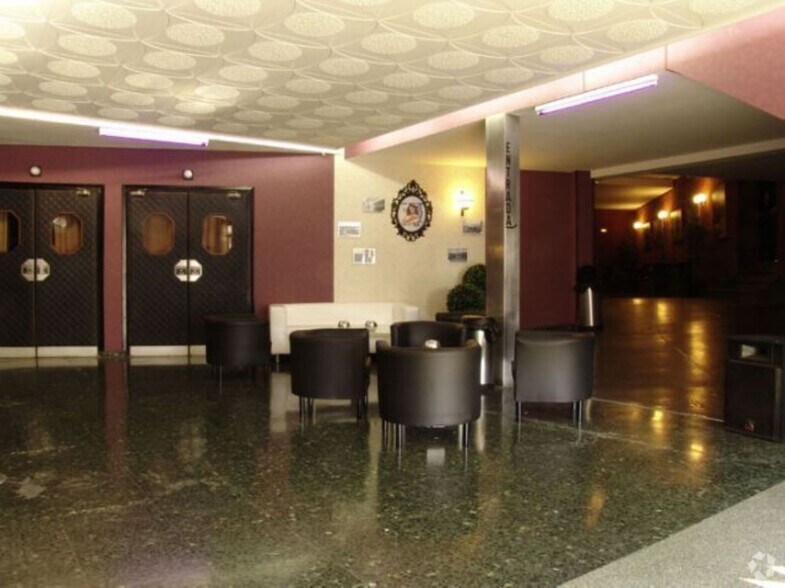 Local commercial dans Arganda del Rey, Madrid à vendre - Photo intérieure – Image 2 sur 15