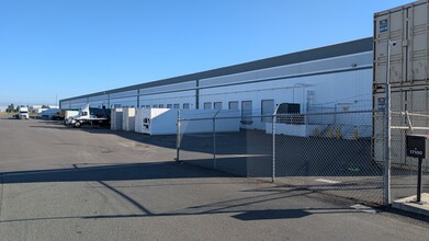 17100 S Harlan Rd, Lathrop, CA à louer Photo de l’immeuble– Image 2 sur 24