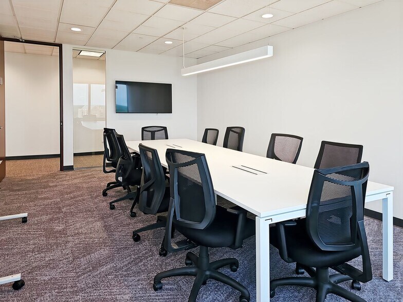 2150 E Lake Cook Rd, Buffalo Grove, IL à louer - Photo de l’immeuble – Image 2 sur 31