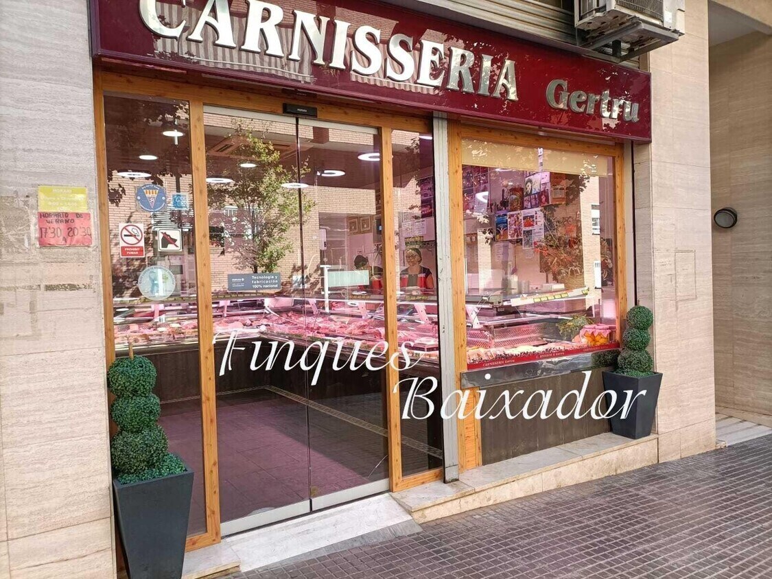 Local commercial dans Gavà, Barcelona à louer Photo de l’immeuble– Image 1 sur 5