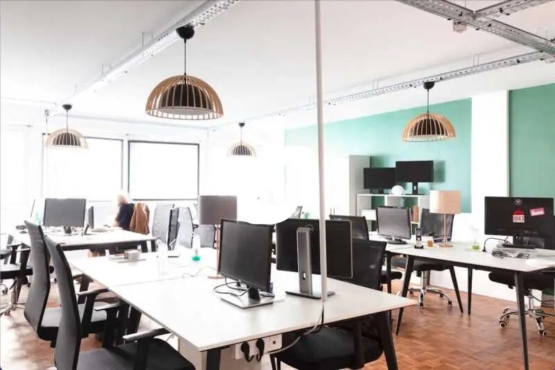 Bureau dans Paris à louer - Photo de l’immeuble – Image 1 sur 9