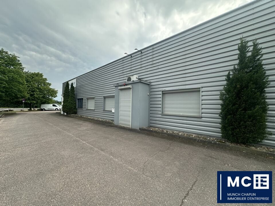 Bureau dans Ostwald à louer Photo de l’immeuble– Image 1 sur 5