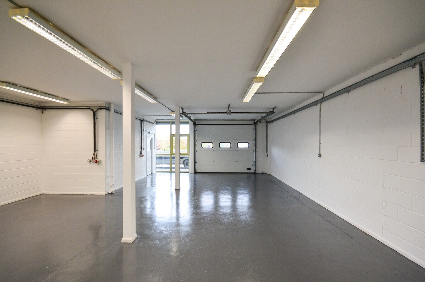 Ballmoor, Buckingham, BKM MK18 1RQ - Lot 32 -  - Photo intérieure - Image 1 of 2