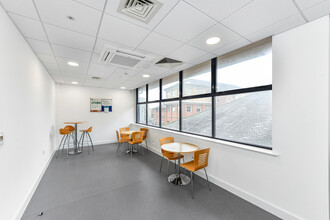 13-19 Derby Rd, Nottingham à louer Photo intérieure– Image 1 sur 5