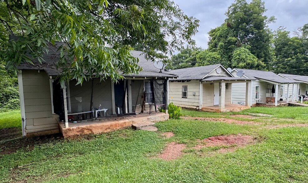 Troup County | RES/Commercial Portfolio portefeuille de 1 biens à vendre sur LoopNet.fr - Photo de l’immeuble – Image 3 sur 6