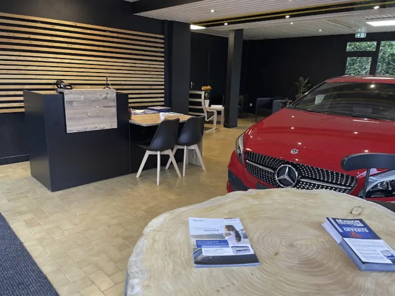 Bureau dans Douarnenez à louer Photo de l’immeuble– Image 1 sur 9