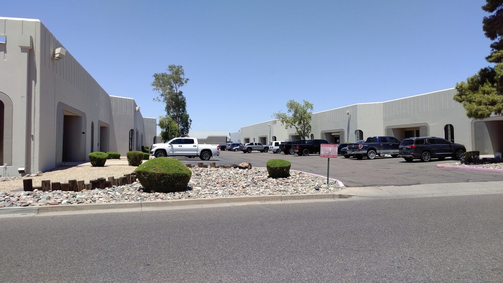 2240 W Desert Cove Ave, Phoenix, AZ à louer - Autre – Image 3 sur 7