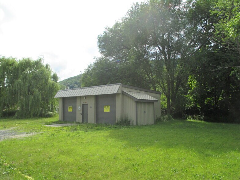3 Vine St, Greenwood Lake, NY à louer - Photo de l’immeuble – Image 3 sur 53