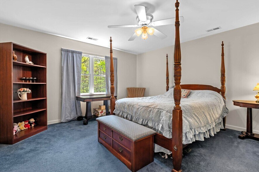 129 Hiawatha Trl, Pickens, SC à vendre - Photo de l’immeuble – Image 3 sur 58