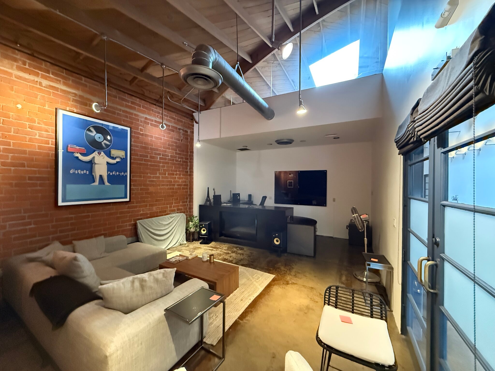 2014-2058 Broadway, Santa Monica, CA à louer Photo de l’immeuble– Image 1 sur 6