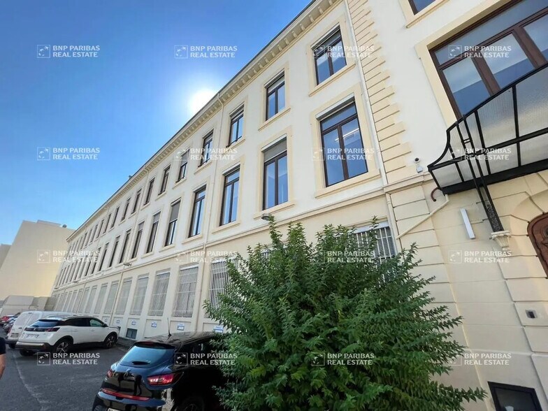 Bureau dans Lyon à louer - Photo de l’immeuble – Image 3 sur 22