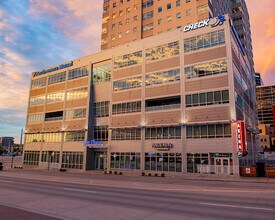 201 S Denver Ave, Tulsa, OK à louer Photo de l’immeuble– Image 2 sur 12