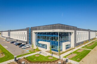 Plus de détails pour 96 Inspire Blvd, Brampton, ON - Industriel/Logistique à louer