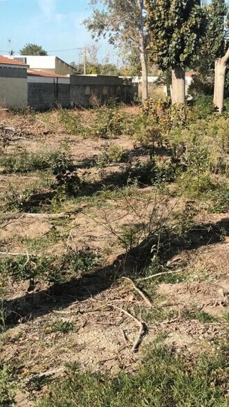 Terrain dans Agde à vendre - Photo de l’immeuble – Image 3 sur 4