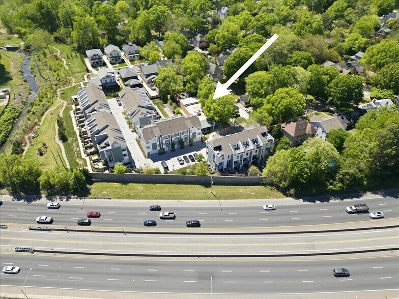 2664 Shenandoah Ave, Charlotte, NC à vendre - Photo de l’immeuble – Image 3 sur 12