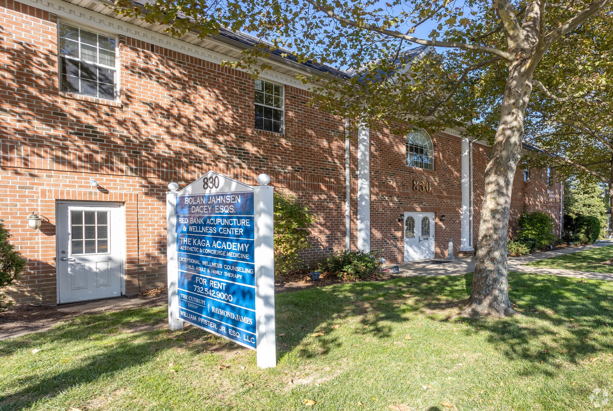 830 Broad St, Shrewsbury, NJ à louer Photo principale– Image 1 sur 7