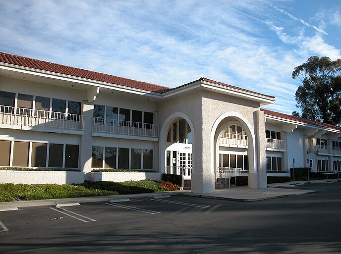 24800 Chrisanta Dr, Mission Viejo, CA à vendre - Autre – Image 2 sur 17