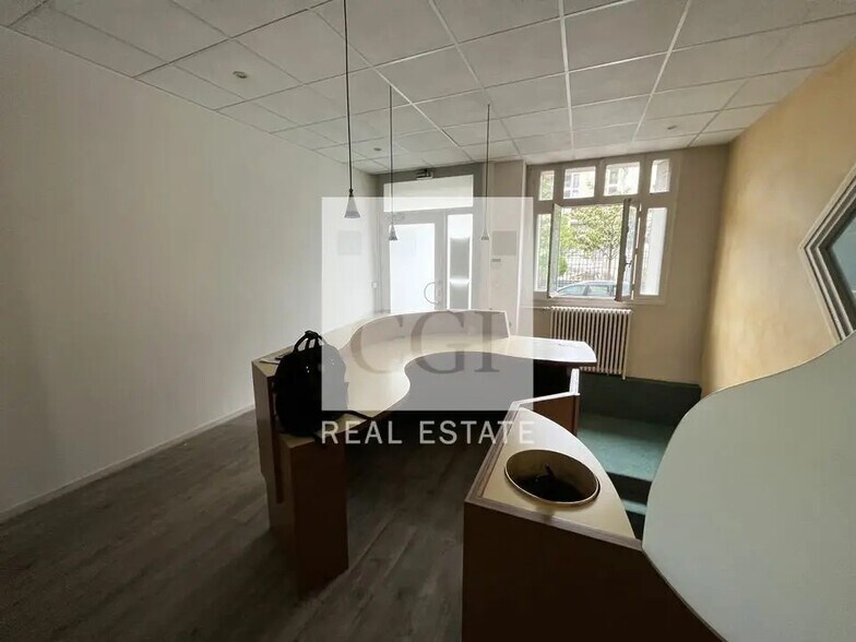 Bureau dans Lyon à vendre - Photo de l’immeuble – Image 3 sur 12