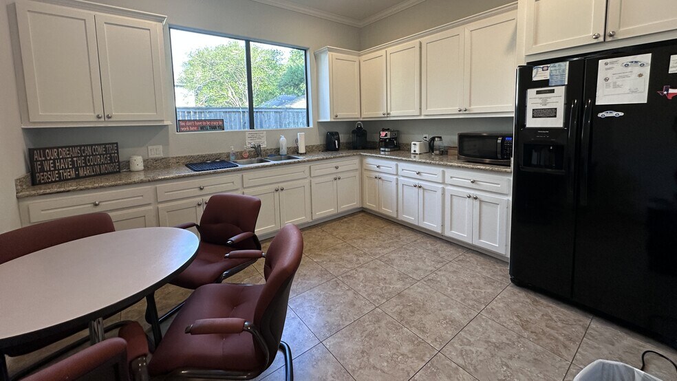 15024 FM 529 Rd, Houston, TX à vendre - Photo intérieure – Image 3 sur 5
