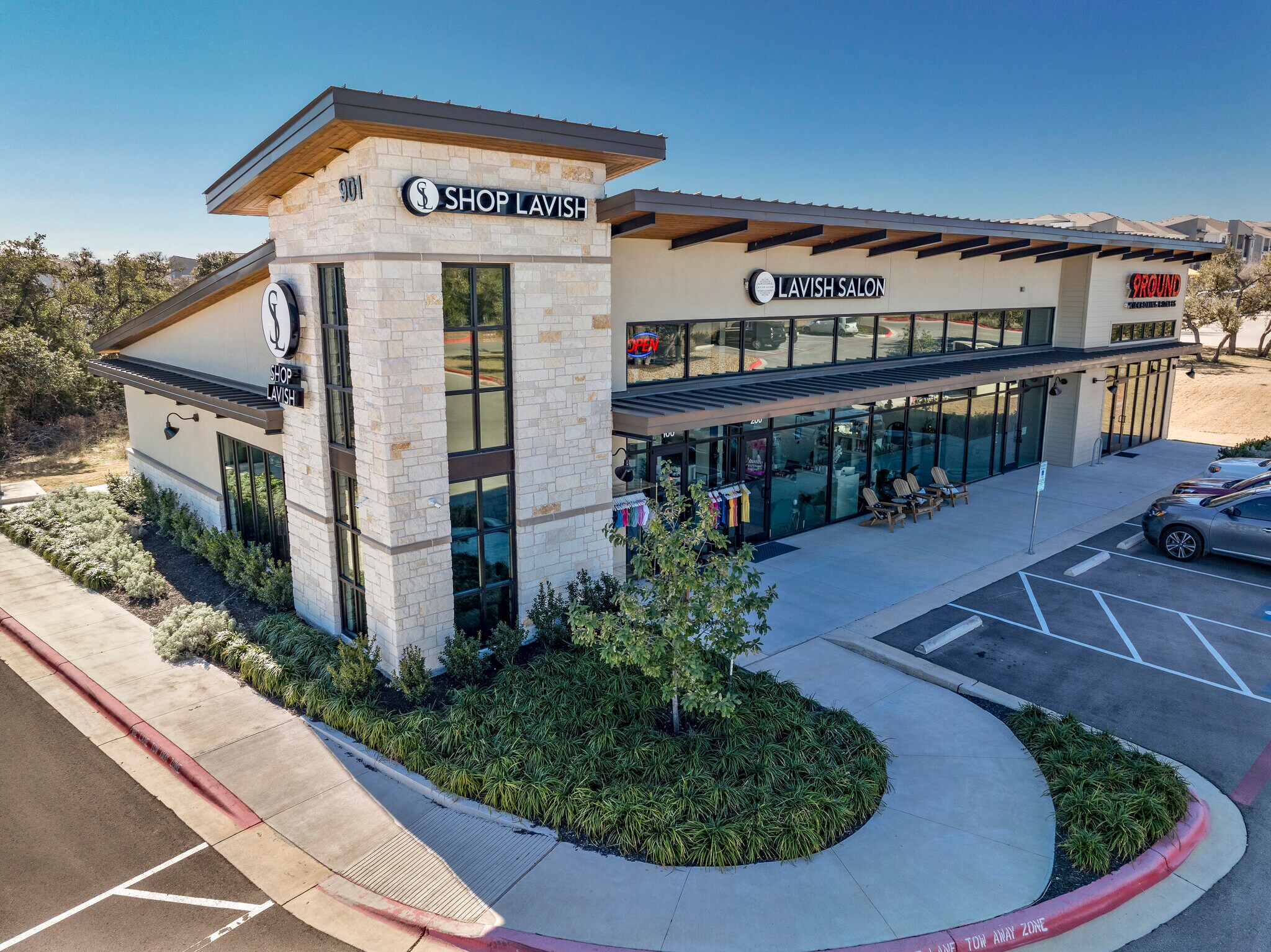 901 N Vista Ridge Blvd, Cedar Park, TX à louer Photo de l’immeuble– Image 1 sur 15