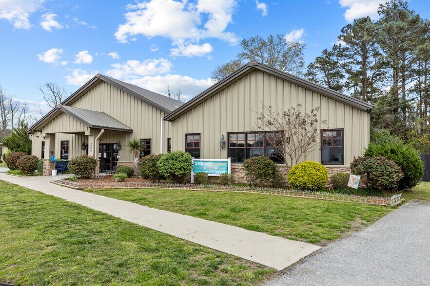 5209 Narron Business Dr, Morehead City, NC à vendre - Photo de l’immeuble – Image 2 sur 36