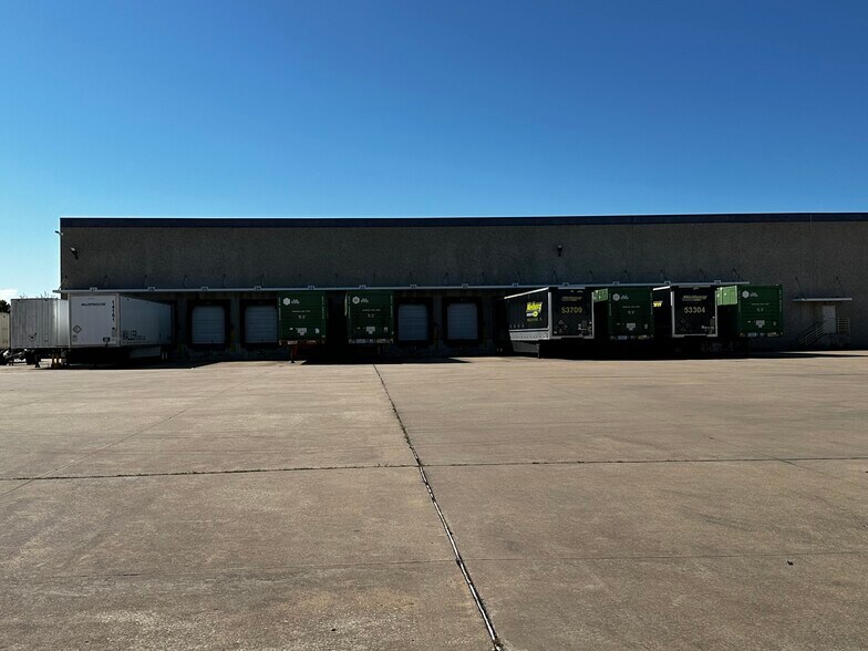 3500 Flanders Dr, Ardmore, OK à louer - Photo de l’immeuble – Image 2 sur 24