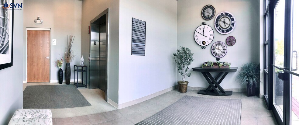 524 W State St, Geneva, IL à louer - Photo intérieure – Image 3 sur 5