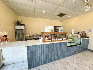 Plus de détails pour 160 E Duarte Rd, Arcadia, CA - Local commercial à louer