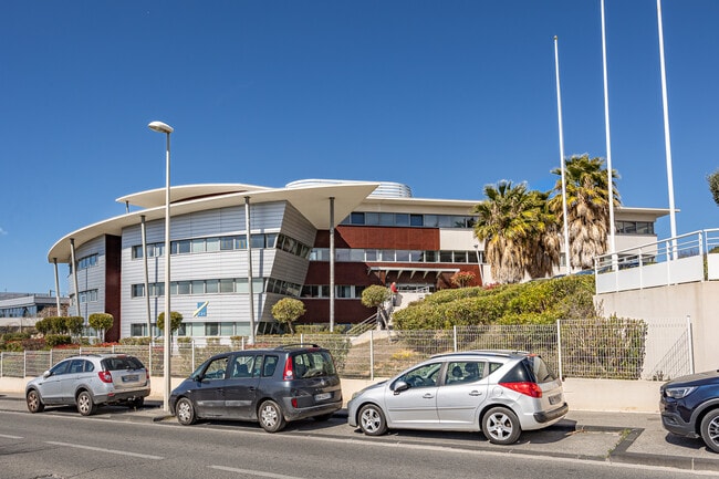 Plus de détails pour 15 Rue Docteur Zamenhof, Marseille - Bureau à vendre