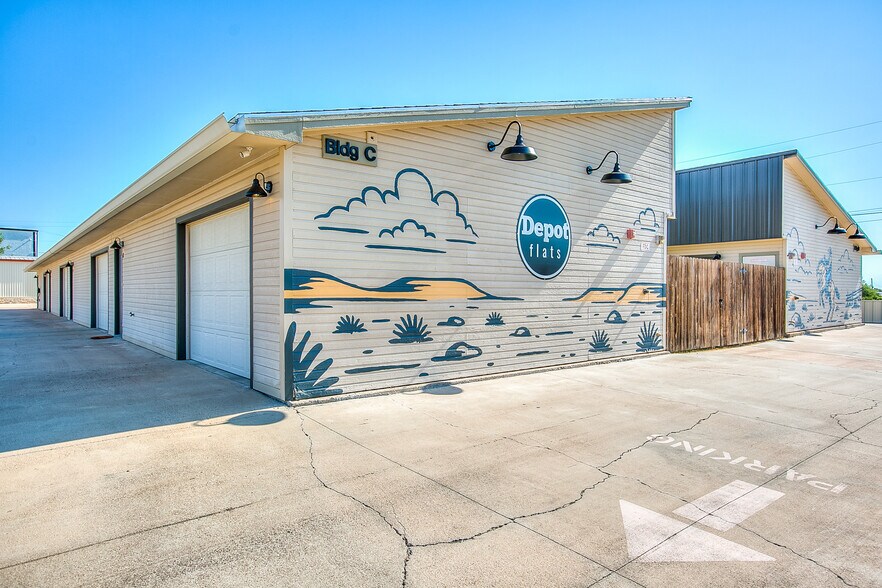 350 W Avenue L, San Angelo, TX à vendre - Photo de l’immeuble – Image 3 sur 14