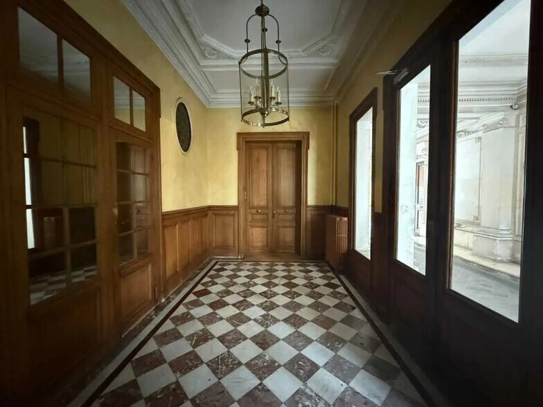 Bureau dans Paris à louer - Photo de l’immeuble – Image 3 sur 8