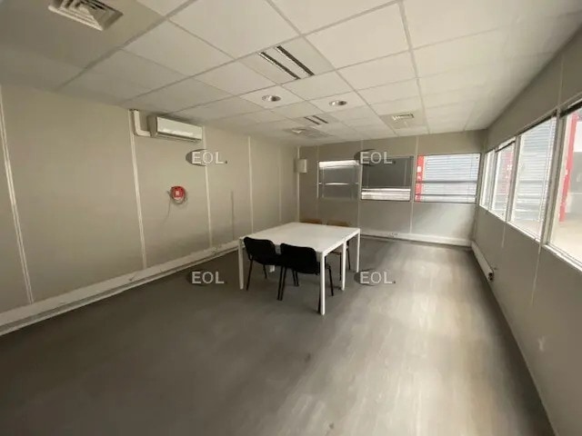 Local d’activités dans Vitrolles à louer - Photo intérieure – Image 2 sur 5