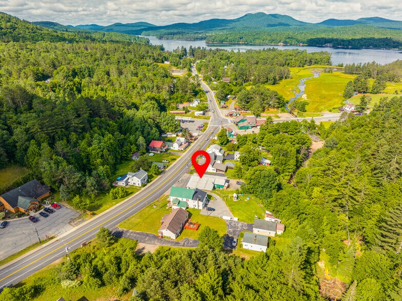 8572 Newcomb rd, Long Lake, NY à vendre - Photo de l’immeuble – Image 3 sur 16