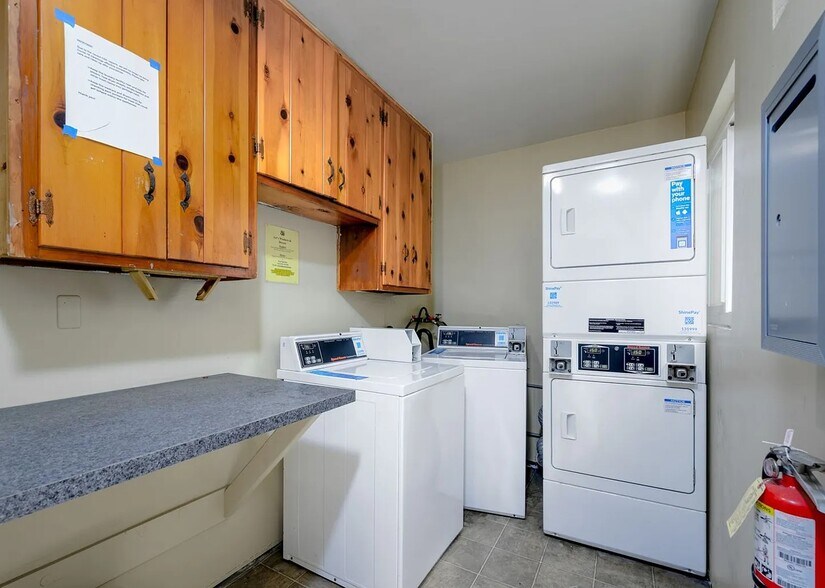 5752-5758 Riley St, San Diego, CA à vendre - Photo de l’immeuble – Image 3 sur 10