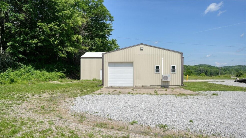 11126 E Pike Rd, Cambridge, OH à louer - Photo de l’immeuble – Image 2 sur 19