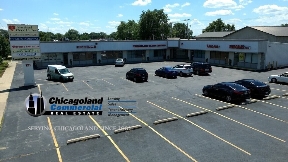 121 Springfield Ave, Joliet, IL à louer - Photo de l’immeuble – Image 2 sur 22
