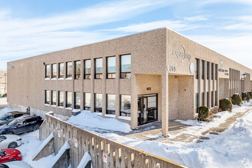 9649 Rue Saint-Clément, Montréal, QC à vendre - Photo de l’immeuble – Image 2 sur 5