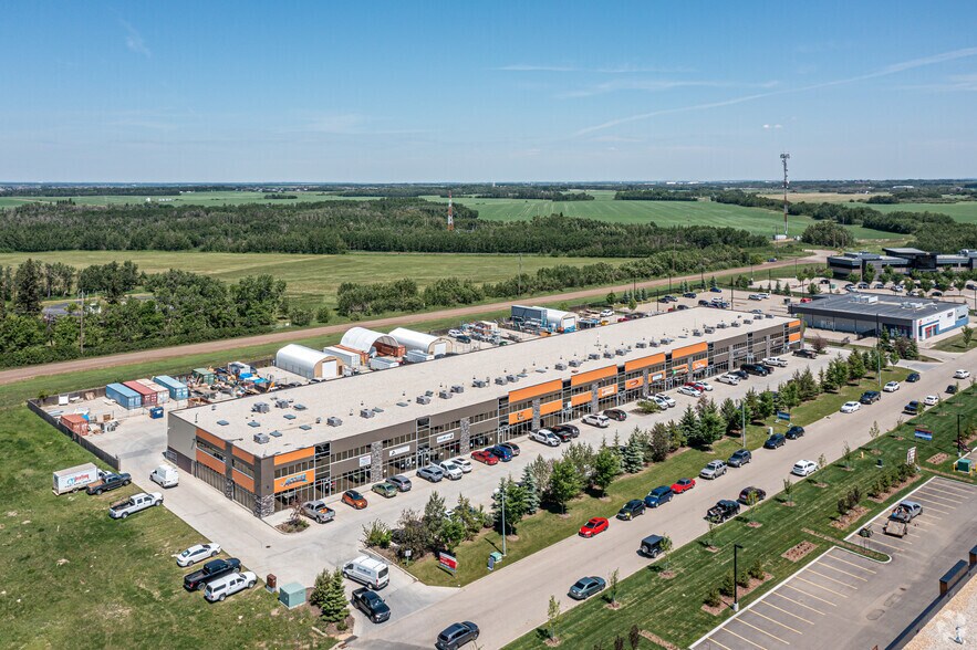 190 Carleton Dr, St. Albert, AB à vendre - Photo de l’immeuble – Image 2 sur 18