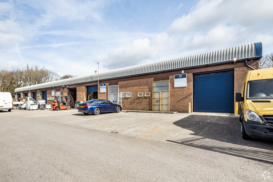 Balderstone Clos, Burnley à louer - Photo de l’immeuble – Image 3 sur 3