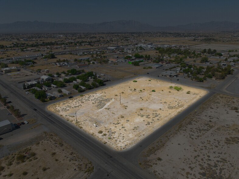 640 East, Pahrump, NV à vendre - Aérien – Image 3 sur 8