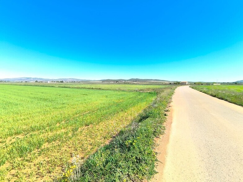 Terrain dans Yecla, Murcia à vendre - Aérien – Image 2 sur 3
